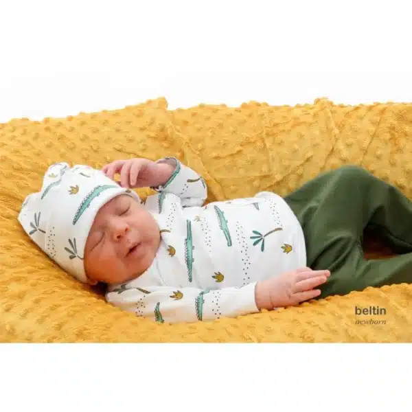 Conjunto primera puesta bebé ideal para los primeros meses.